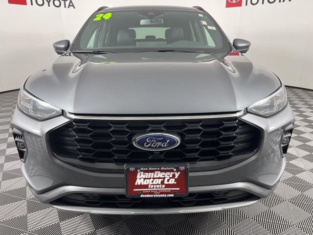 used 2024 Ford Escape car, priced at $27,000