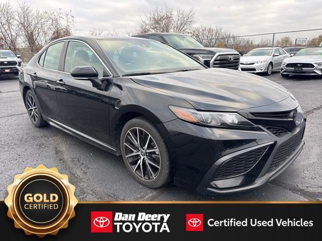 used 2022 Toyota Camry car, priced at $22,916