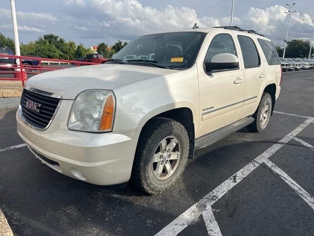 used 2011 GMC Yukon car, priced at $5,000