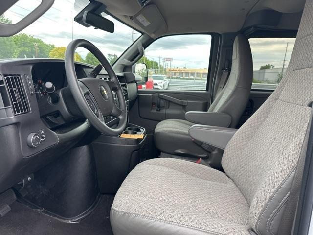 used 2024 Chevrolet Express 3500 car