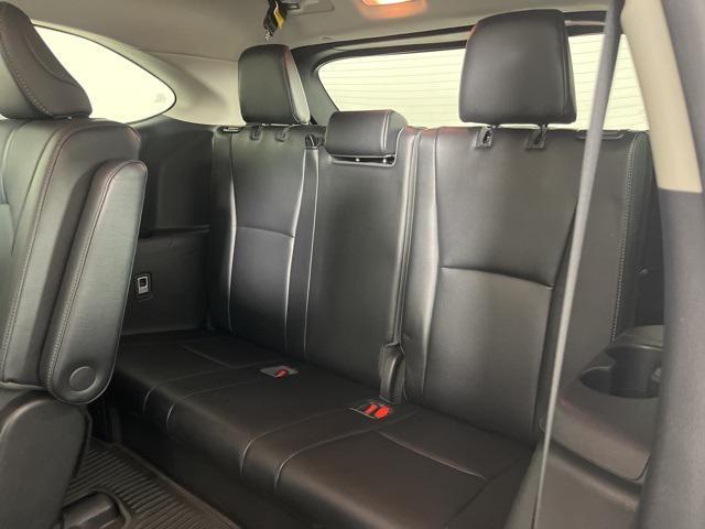 used 2021 Toyota Highlander car, priced at $30,051
