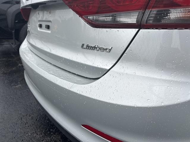 used 2017 Hyundai Elantra car