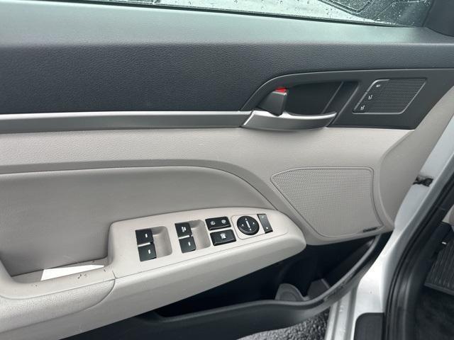 used 2017 Hyundai Elantra car