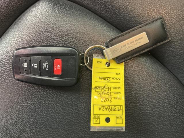 used 2022 Toyota Highlander car, priced at $39,335