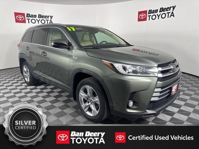 used 2017 Toyota Highlander car, priced at $23,555