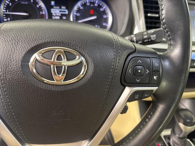 used 2017 Toyota Highlander car, priced at $23,555