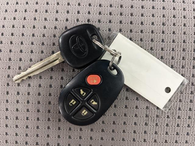 used 2007 Toyota Sienna car, priced at $1,800