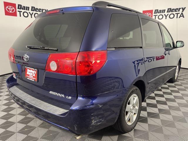 used 2007 Toyota Sienna car, priced at $1,800