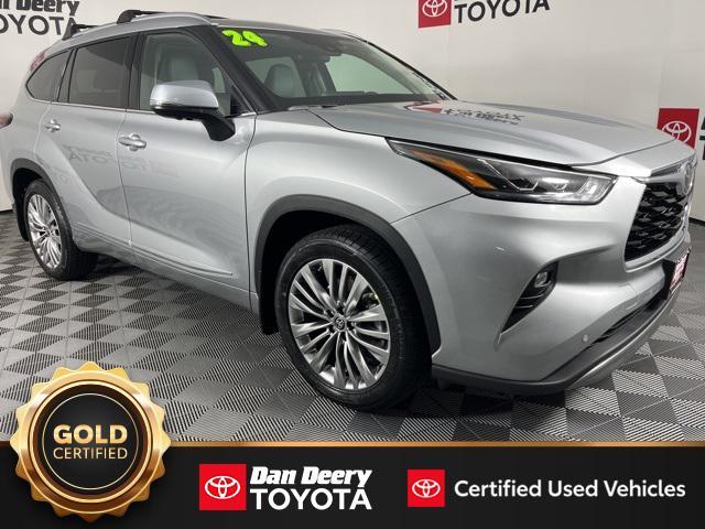 used 2024 Toyota Highlander car, priced at $48,992