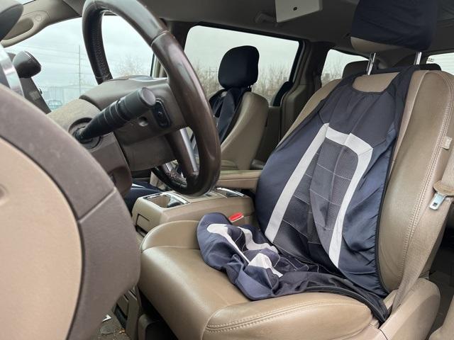 used 2012 Chrysler Town & Country car