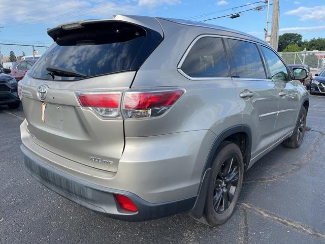 used 2016 Toyota Highlander car, priced at $20,100