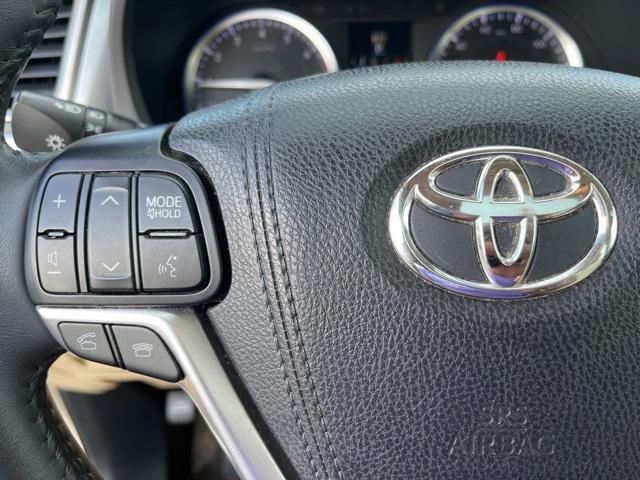 used 2016 Toyota Highlander car, priced at $20,100
