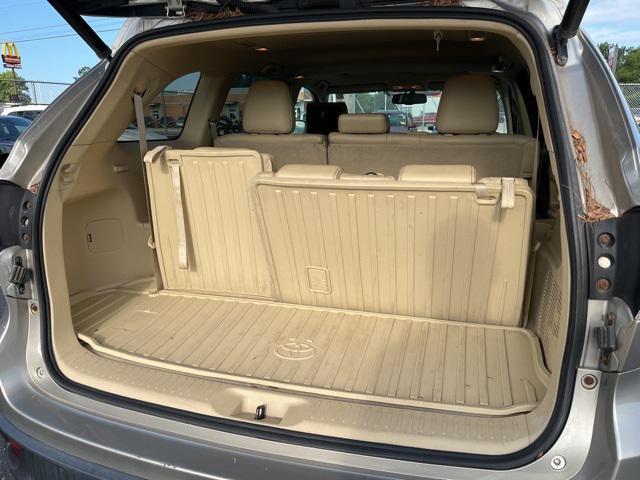used 2016 Toyota Highlander car, priced at $20,100