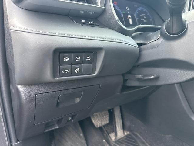 used 2023 Toyota Highlander Hybrid car, priced at $51,800