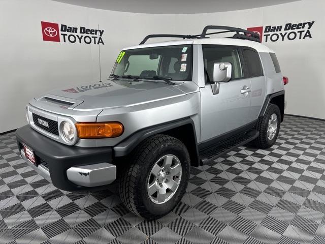 used 2007 Toyota FJ Cruiser car, priced at $9,716