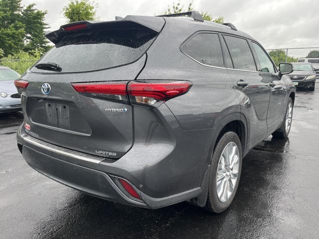 used 2023 Toyota Highlander Hybrid car, priced at $50,500