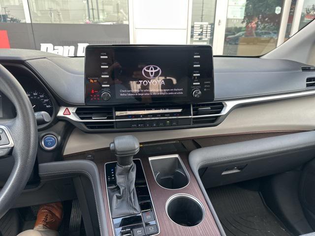 used 2021 Toyota Sienna car, priced at $40,400