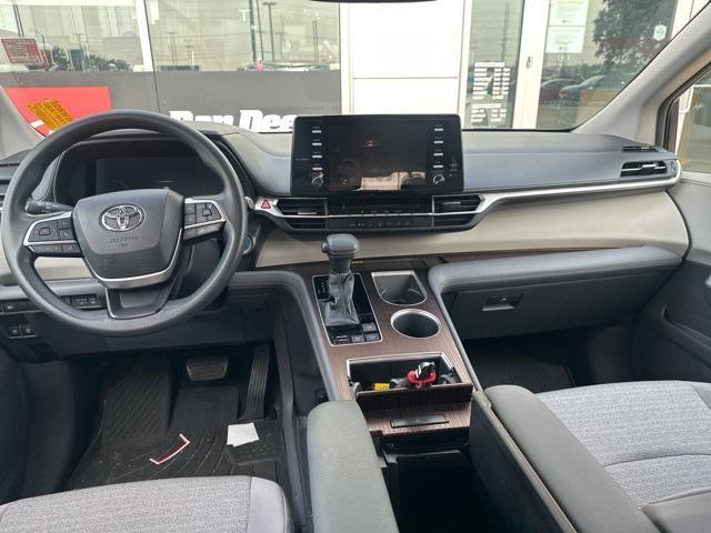 used 2021 Toyota Sienna car, priced at $40,400