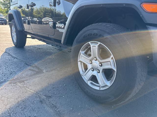 used 2019 Jeep Wrangler Unlimited car, priced at $21,700