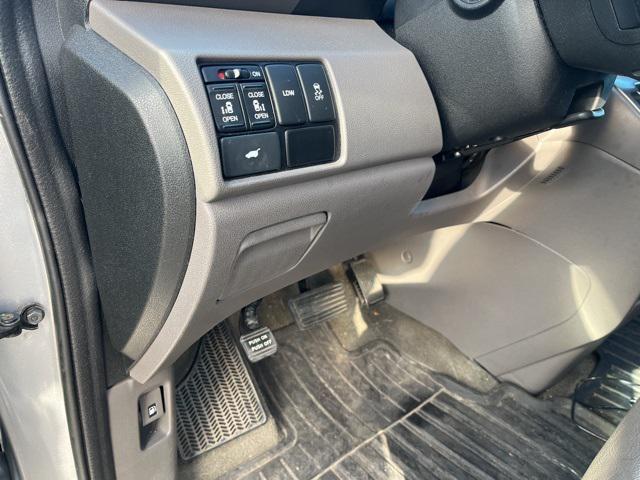 used 2015 Honda Odyssey car, priced at $13,800