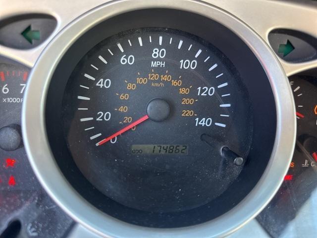 used 2005 Toyota Highlander car, priced at $5,500