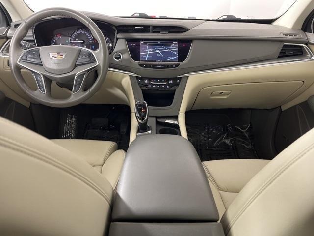 used 2017 Cadillac XT5 car, priced at $16,223