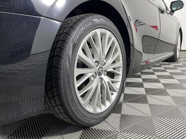 used 2019 Toyota Camry Hybrid car, priced at $19,727