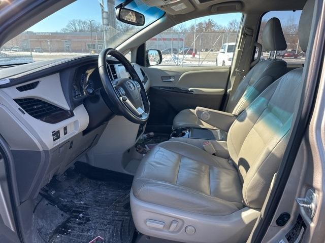 used 2017 Toyota Sienna car