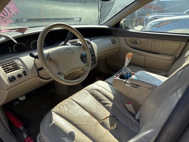used 2001 Toyota Avalon car, priced at $800