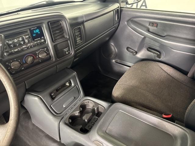 used 2000 Chevrolet Silverado 1500 car, priced at $2,200