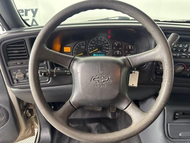 used 2000 Chevrolet Silverado 1500 car, priced at $2,200