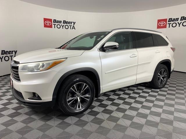 used 2016 Toyota Highlander car, priced at $11,916