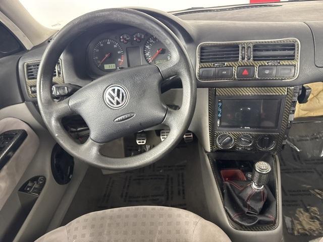 used 2002 Volkswagen Jetta car, priced at $2,000