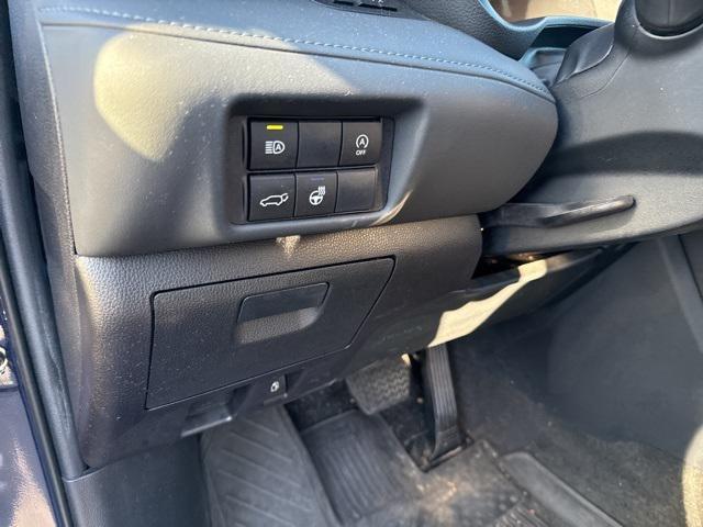 used 2023 Toyota Highlander car, priced at $42,300