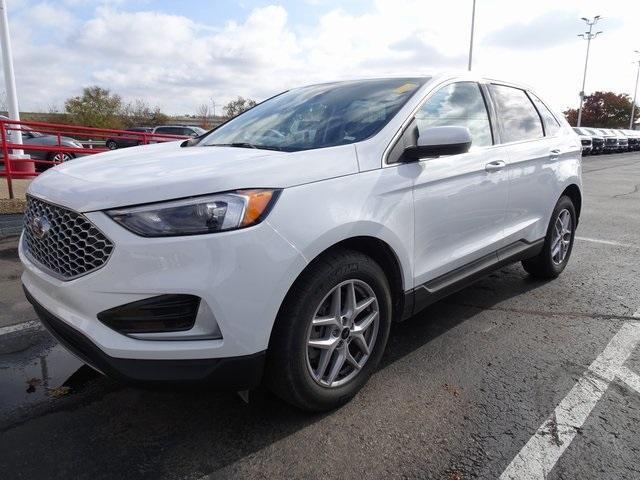 used 2024 Ford Edge car, priced at $28,940