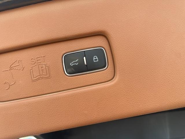 used 2020 Lincoln Aviator car, priced at $26,600