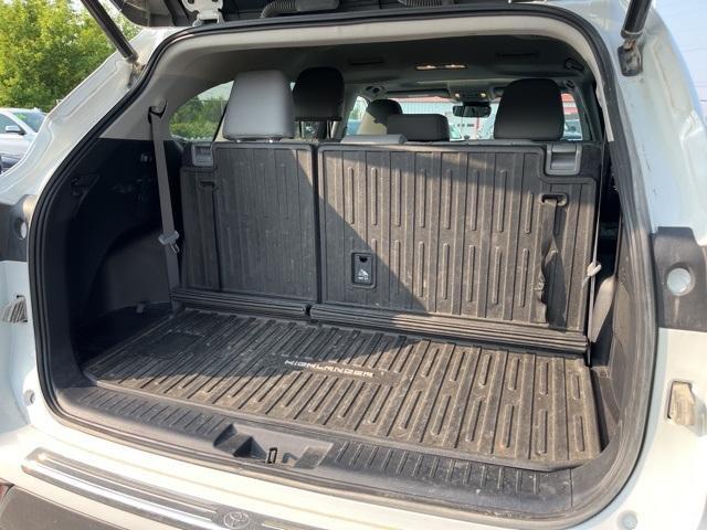 new 2025 Toyota Grand Highlander car, priced at $56,752