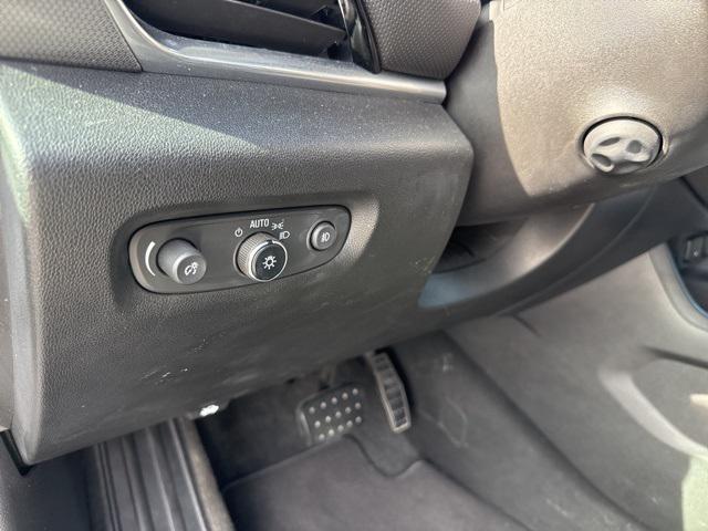 used 2019 Chevrolet Traverse car, priced at $20,629