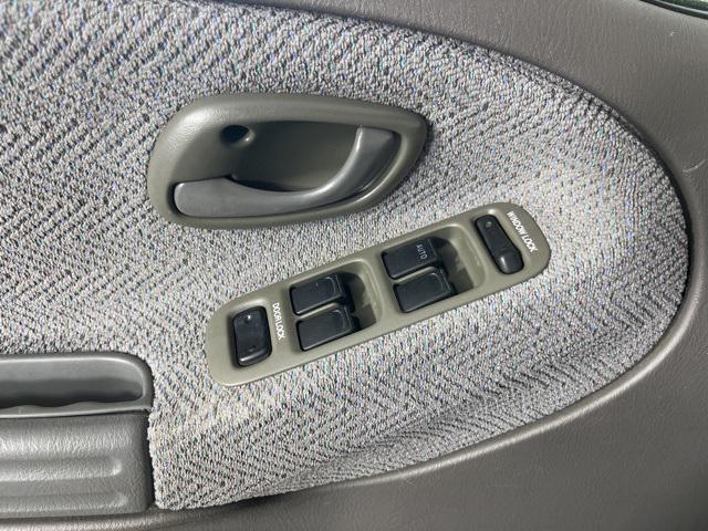 used 2000 Suzuki Grand Vitara car, priced at $3,200