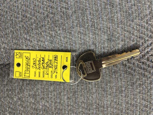 used 2000 Suzuki Grand Vitara car, priced at $3,200