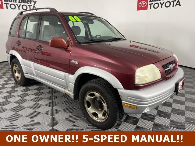 used 2000 Suzuki Grand Vitara car, priced at $3,500