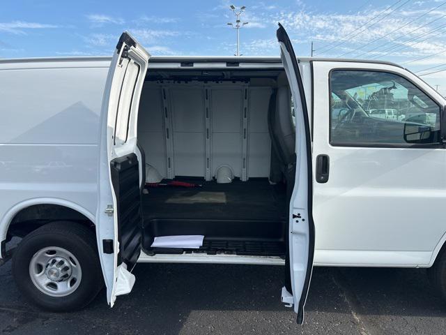 used 2024 Chevrolet Express 2500 car