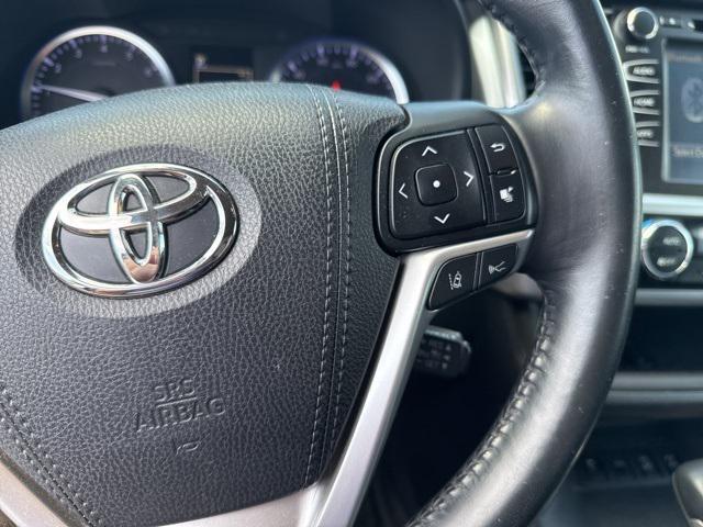 used 2018 Toyota Highlander car, priced at $23,583