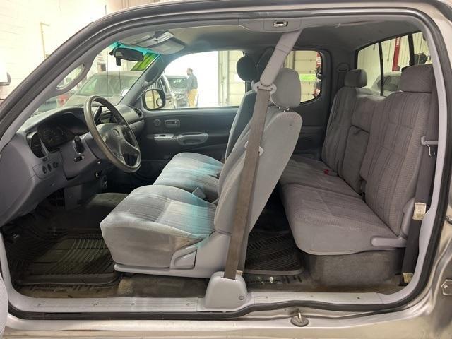 used 2001 Toyota Tundra car, priced at $6,995