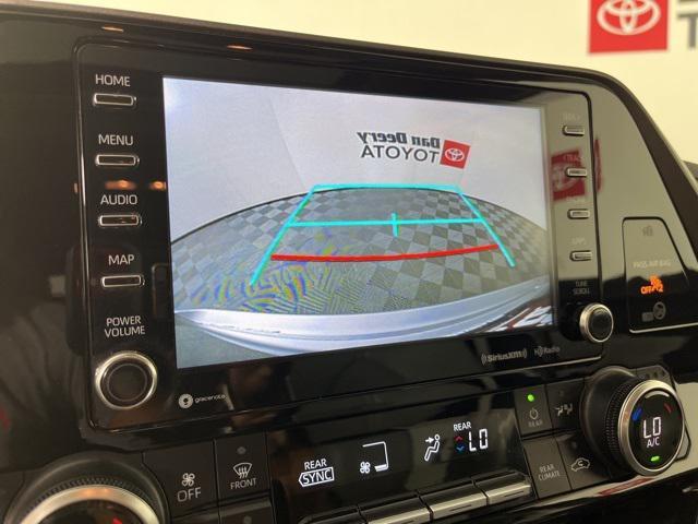 used 2022 Toyota Highlander car, priced at $35,481