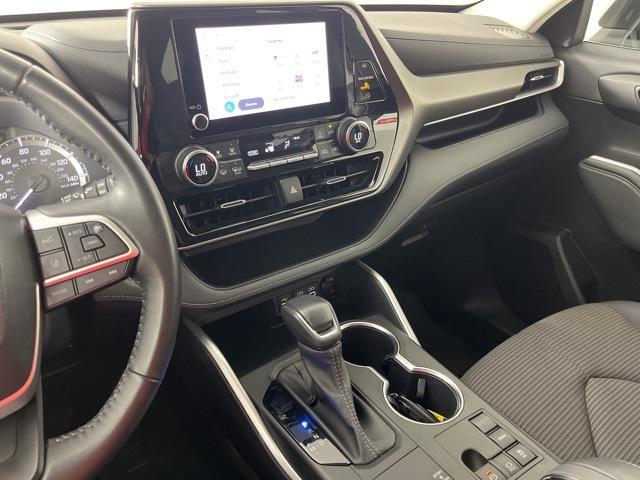 used 2023 Toyota Highlander car, priced at $33,475