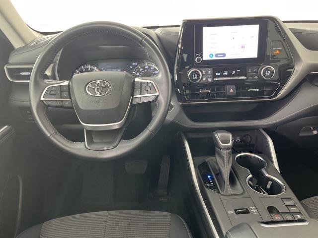 used 2023 Toyota Highlander car, priced at $33,475