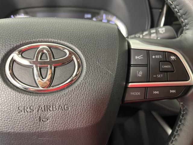 used 2023 Toyota Highlander car, priced at $33,475