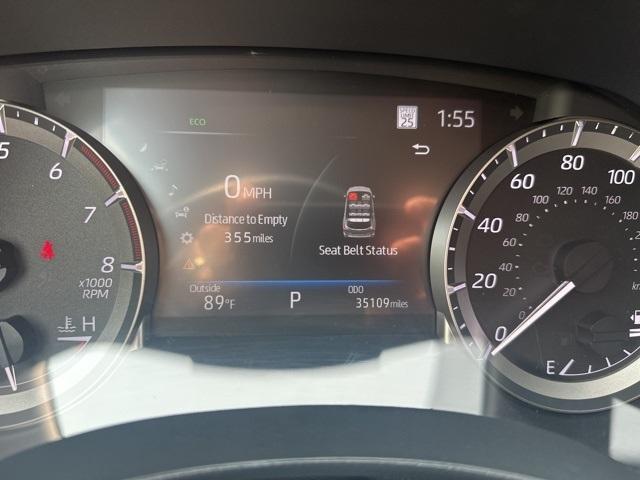 used 2023 Toyota Highlander car, priced at $34,300