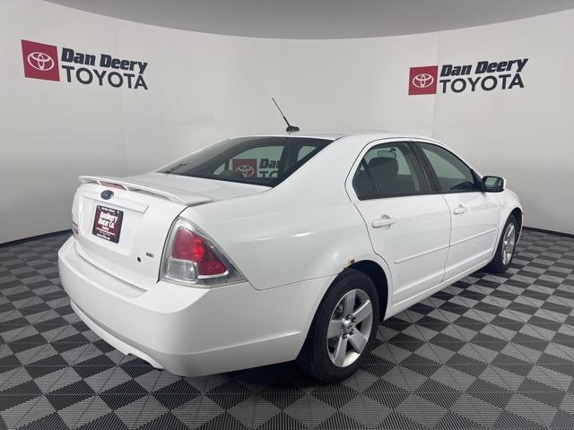 used 2007 Ford Fusion car, priced at $4,300